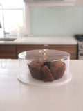 Modern acrylic cake dome